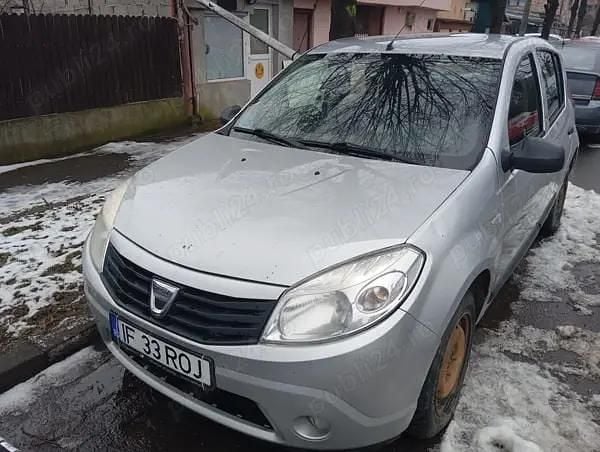 Second-hand Dacia Sandero 85 CP (62 kW) 2012 Monovolum