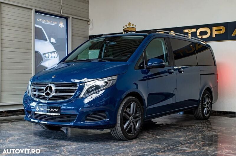 Albastru Utilizat 2018 Mercedes V250 Monovolum | 31.999 EUR (Preț bun) - Imagine 1/4