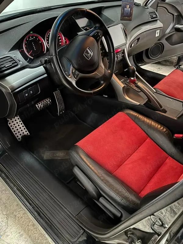 Second-hand Honda Accord Type S 210 CP (154 kW) 2009 Berlinǎ