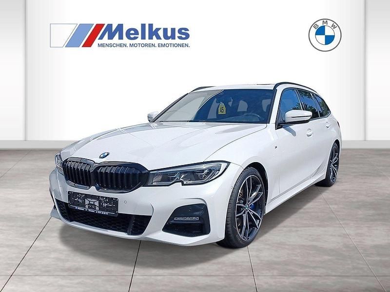 Utilizat 2022 BMW 330 M Sport Break | 41.022 EUR (Preț OK) - Imagine 1/1