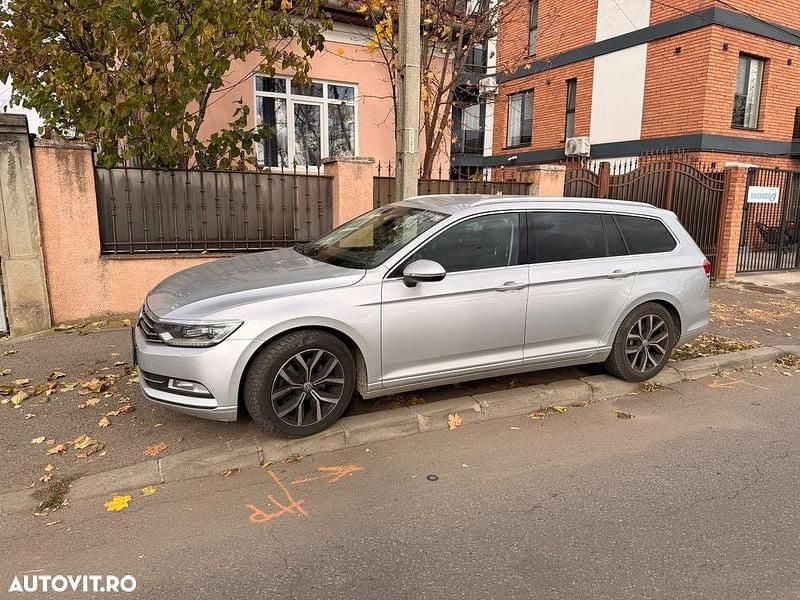 Culoaregri Utilizat 2016 VW Passat Comfortline Break | 12.800 EUR (Preț OK) - Imagine 1/4