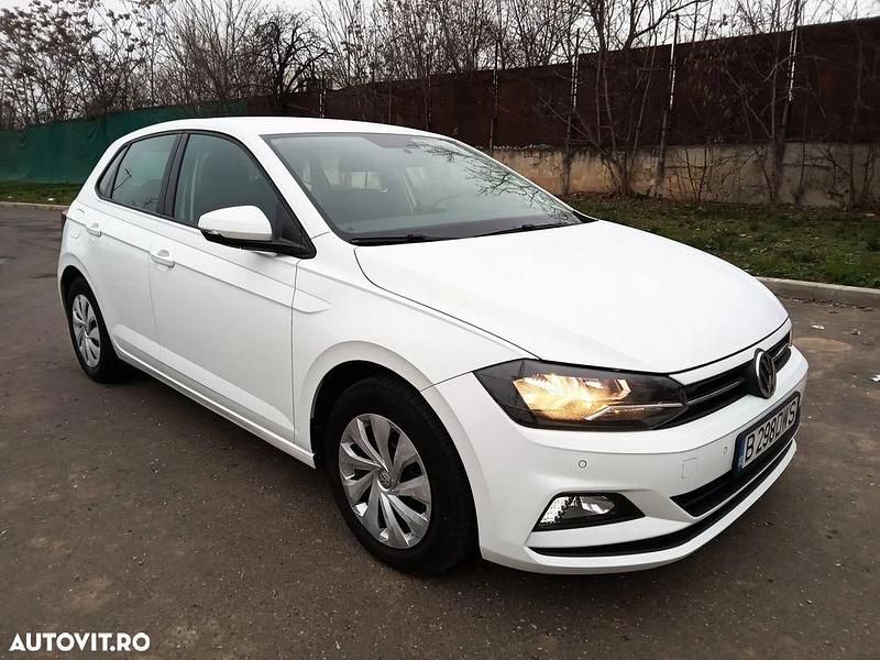 Second-hand VW Polo Comfortline 95 CP (69 kW) 2020 Culoarealb Hatchback