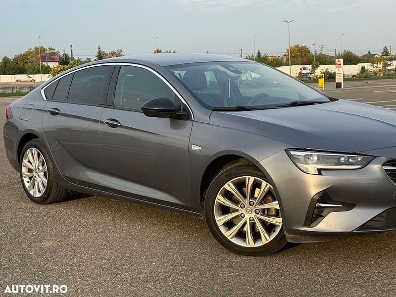 Culoaregri Utilizat 2021 Opel Insignia Elegance Berlinǎ | 14.990 EUR (Preț OK) - Imagine 1/4