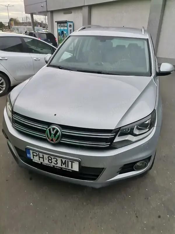 Gri Utilizat 2011 VW Tiguan SUV | 8.900 EUR (Preț OK) - Imagine 1/4
