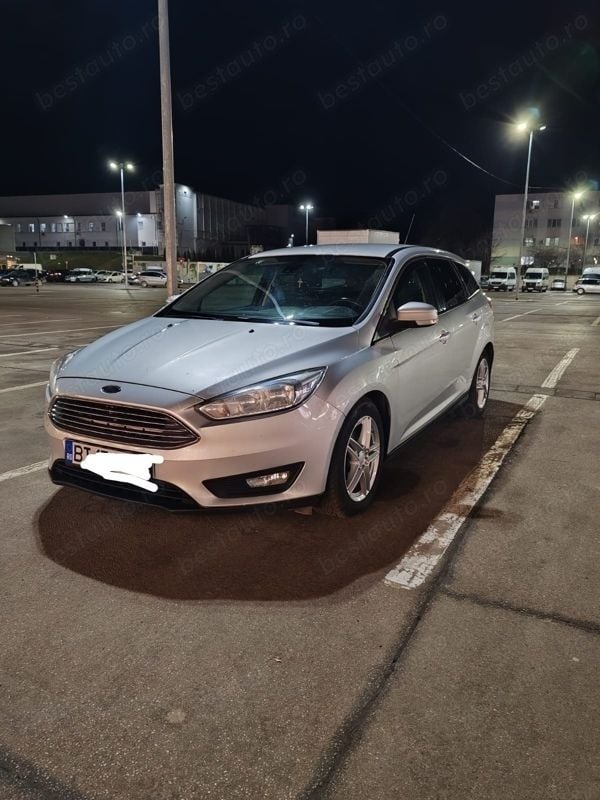 Gri Utilizat 2015 Ford Focus Break | 5.300 EUR (Preț OK) - Imagine 1/4