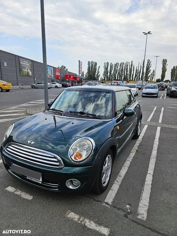 Culoareverde Utilizat 2008 Mini Cooper Hatchback | 3.900 EUR (Preț OK) - Imagine 1/4