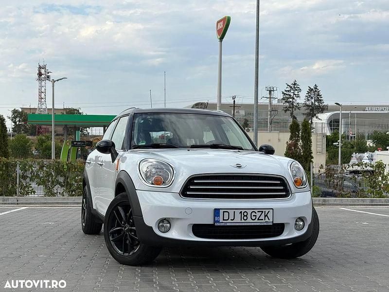 Culoarealb Utilizat 2013 Mini Cooper Countryman SUV | 7.700 EUR - Imagine 1/4