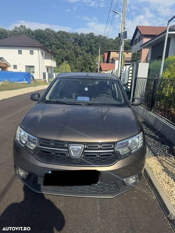 Culoaremaro Utilizat 2017 Dacia Logan Lauréate Berlinǎ | 5.300 EUR (Preț OK) - Imagine 1/2