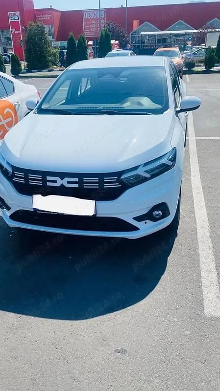 Utilizat 2024 Dacia Logan Berlinǎ | 13.400 EUR (Puțin scump) - Imagine 1/4