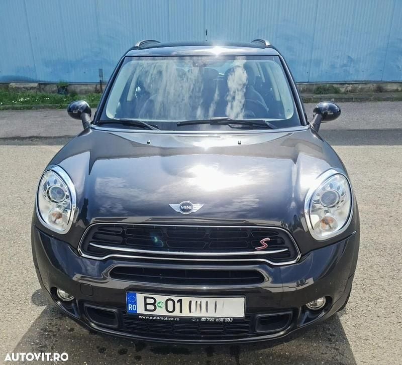 Culoaremaro Utilizat 2016 Mini Countryman SUV | 13.999 EUR (Super Preț) - Imagine 1/4