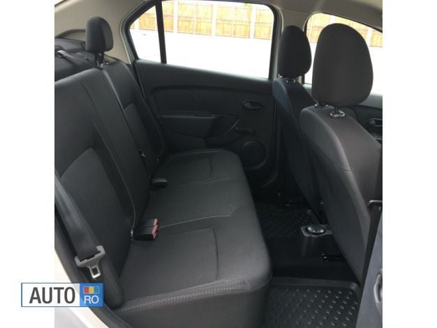 Second-hand Dacia Logan 75 CP (55 kW) 2018 Argintiu Berlinǎ