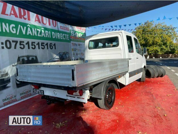 Alb Utilizat 2009 Mercedes Sprinter Van | 9.999 EUR (Super Preț) - Imagine 1/4