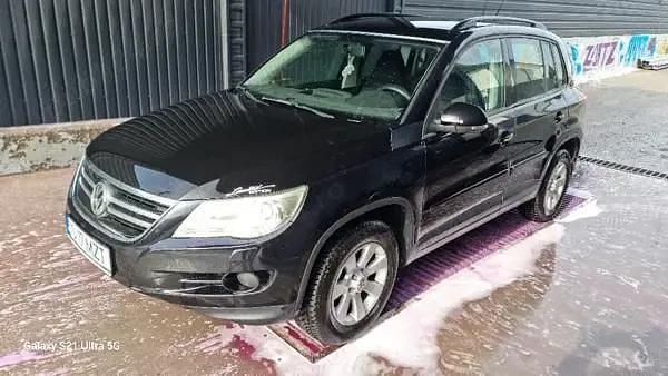 Second-hand VW Tiguan 140 CP (102 kW) 2009 Negru SUV