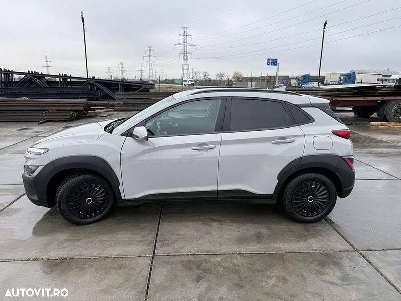 Second-hand Hyundai Kona 141 CP (103 kW) 2022 Culoaregri SUV