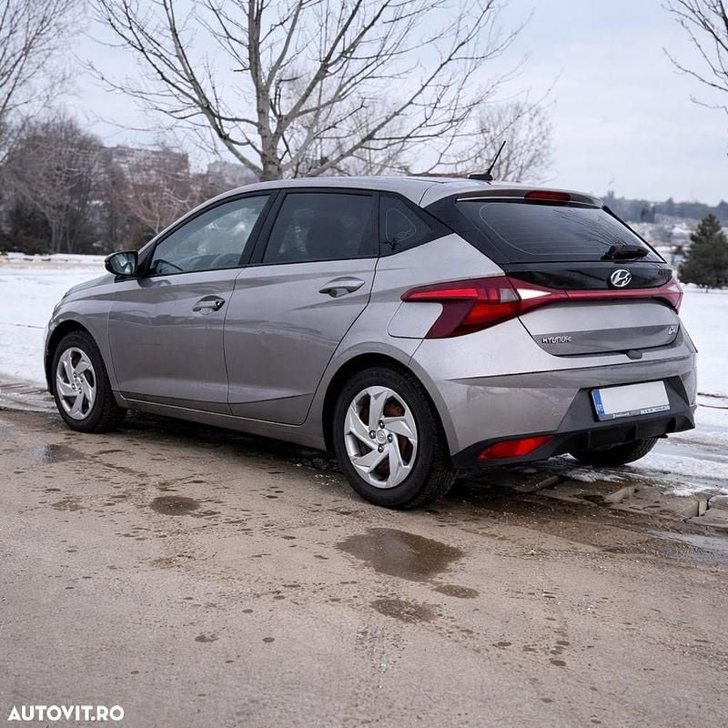 Second-hand Hyundai i20 Comfort 84 CP (61 kW) 2022 Culoaregri Hatchback