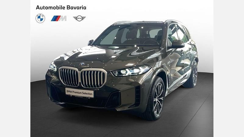 Manhattan metalizat Second-hand 2024 BMW X5 Comfort Edition SUV | 76.448 EUR (Scump) - Imagine 1/4