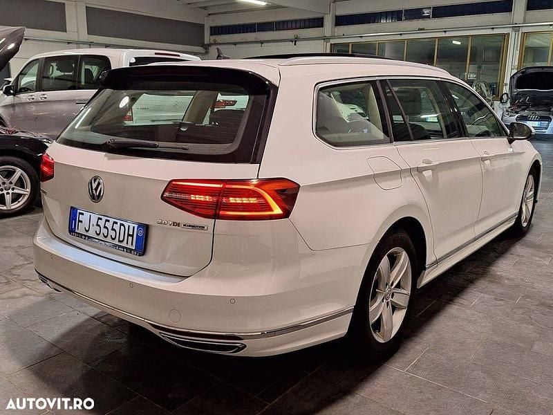 Second-hand VW Passat Highline 150 CP (110 kW) 2017 Culoarealb Break