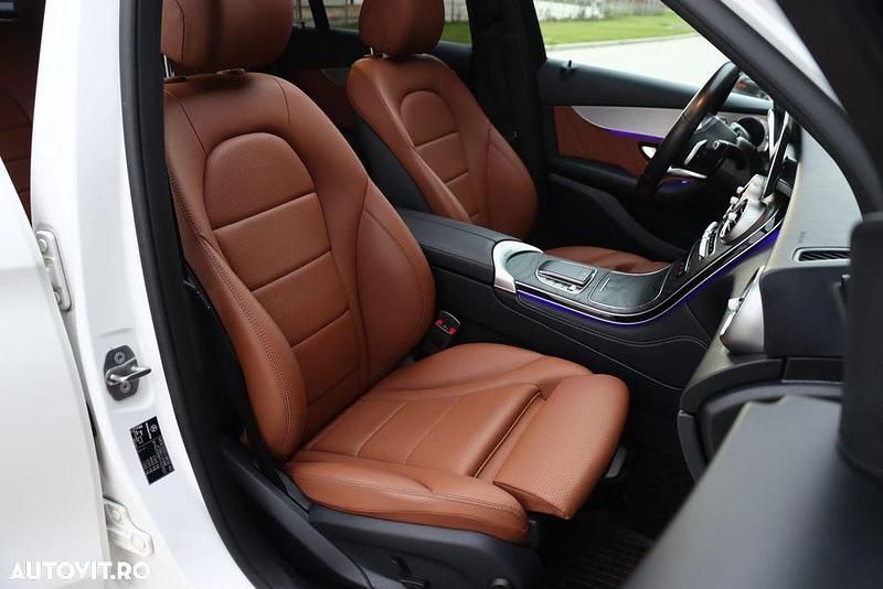 Second-hand Mercedes GLC200 197 CP (144 kW) 2019 Culoarealb SUV