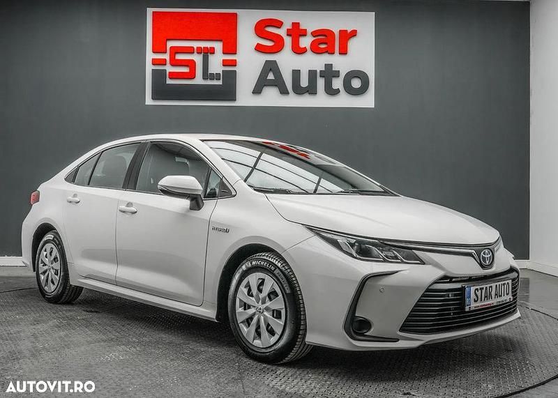 Second-hand Toyota Corolla 98 CP (72 kW) 2022 Culoarealb Berlinǎ