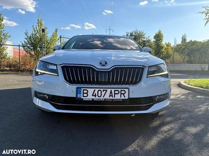 Culoarealb Utilizat 2016 Skoda Superb Style Break | 14.500 EUR (Preț bun) - Imagine 1/4