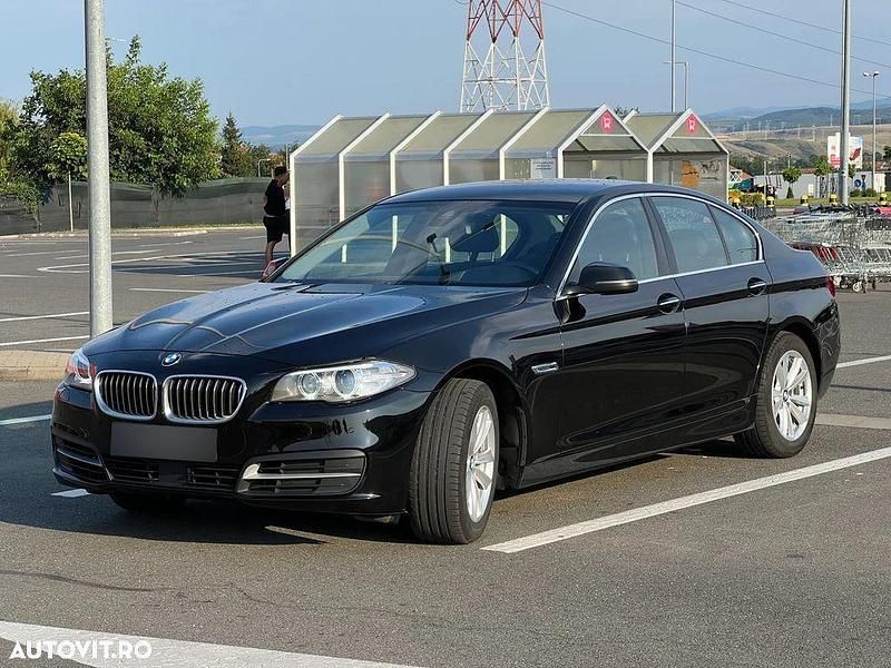 Negru Utilizat 2014 BMW 520 Berlinǎ | 11.400 EUR (Preț bun) - Imagine 1/4