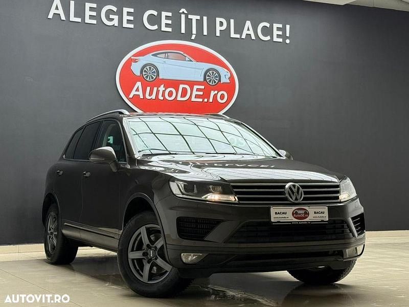 Second-hand VW Touareg 262 CP (192 kW) 2015 Culoaremaro SUV