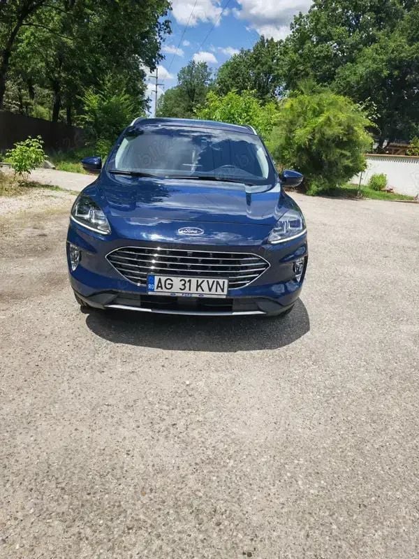 Utilizat 2022 Ford Kuga SUV | 18.750 EUR (Preț OK) - Imagine 1/4