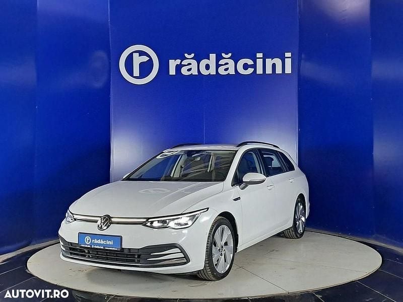 Culoarealb Utilizat 2022 VW Golf VIII Break | 19.950 EUR (Preț OK) - Imagine 1/4