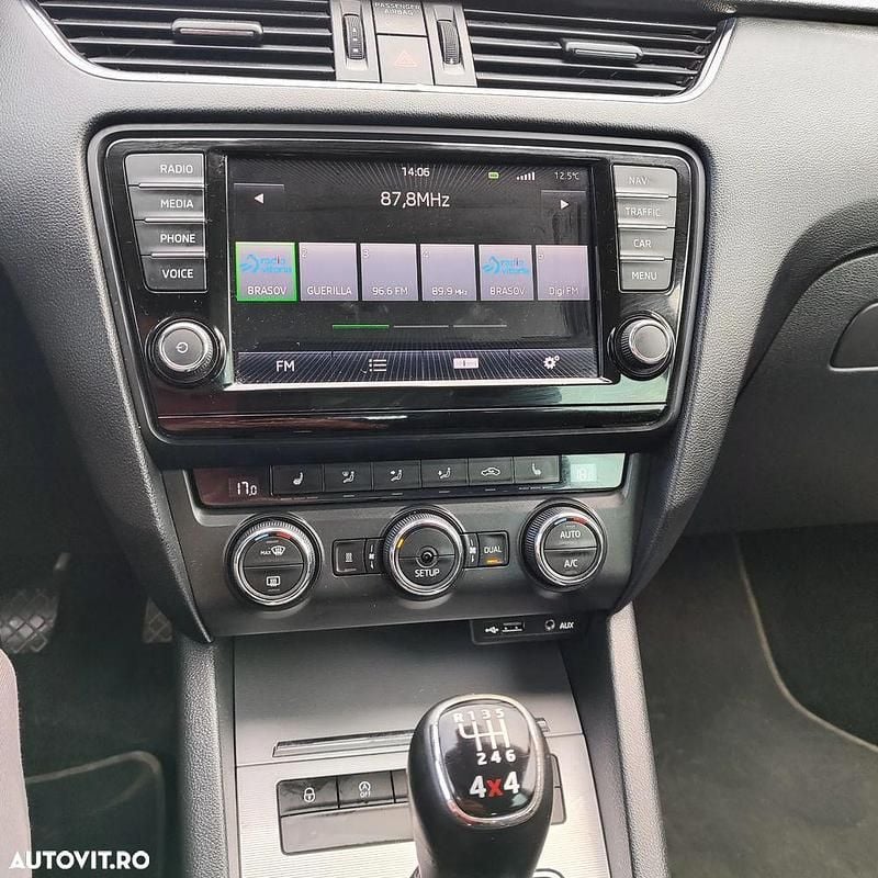 Culoarealb Utilizat 2013 Skoda Octavia Ambition Break | 6.500 EUR (Preț OK) - Imagine 1/4