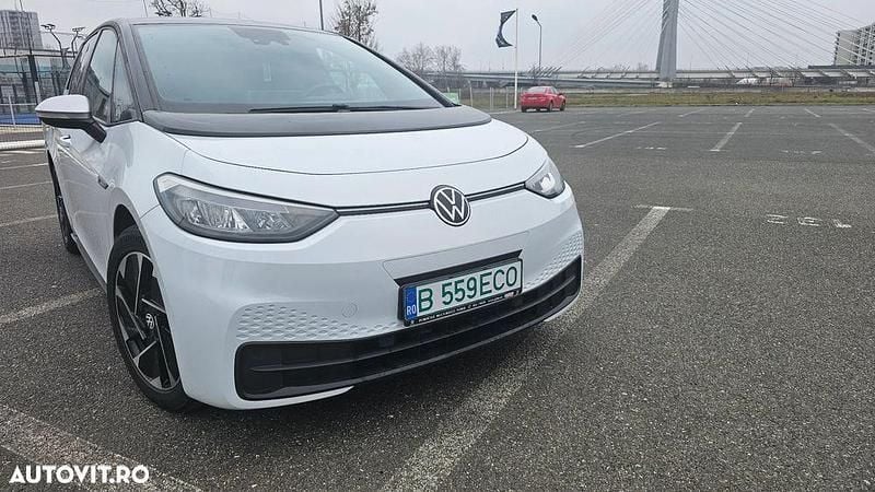 Second-hand VW ID.3 Pro Performance 150 kW (204 CP) 2021 Culoarealb Hatchback