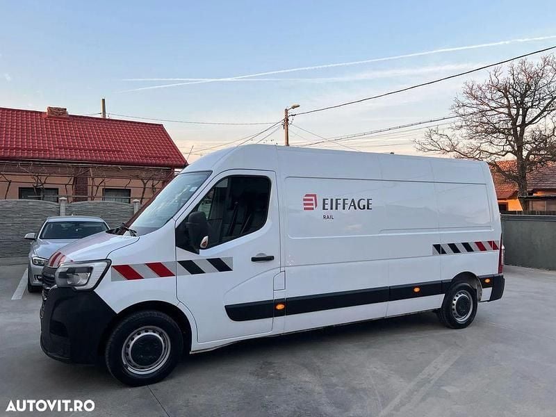 Culoarealb Utilizat 2022 Renault Master Basis Van | 18.290 EUR (Preț OK) - Imagine 1/4
