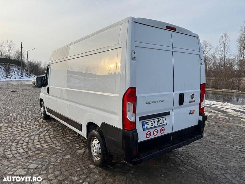 Second-hand Fiat Ducato 130 CP (95 kW) 2019 Culoarealb Van