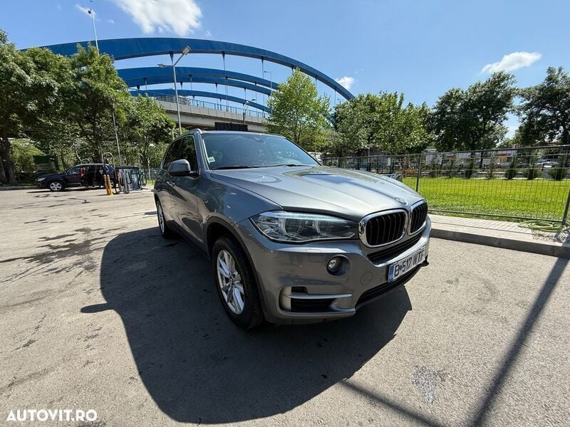 Gri Utilizat 2015 BMW X5 M Sport SUV | 20.999 EUR (Super Preț) - Imagine 1/4