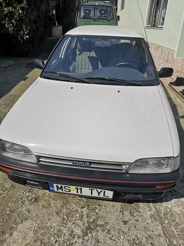 Second-hand Toyota Corolla 55 CP (40 kW) 1989 Berlinǎ