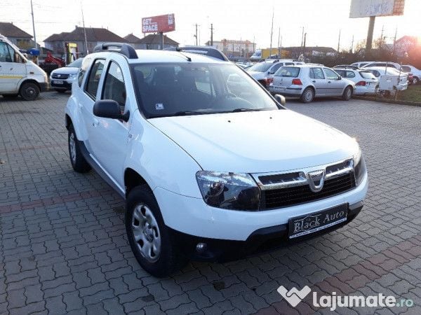 Second-hand Dacia Duster 110 CP (80 kW) 2012 Alb SUV