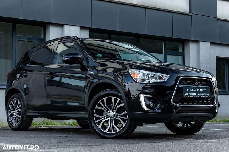 Culoarenegru Utilizat 2016 Mitsubishi ASX Diamant Edition SUV | 10.450 EUR (Preț OK) - Imagine 1/4