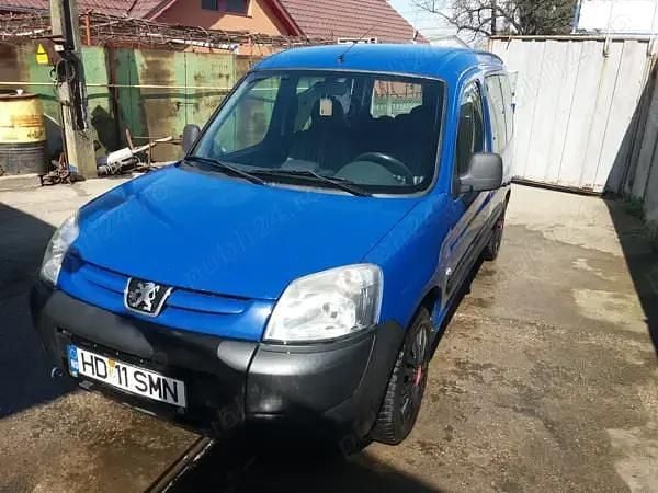 Albastru Second-hand 2007 Peugeot Partner Monovolum | 1.900 EUR - Imagine 1/4