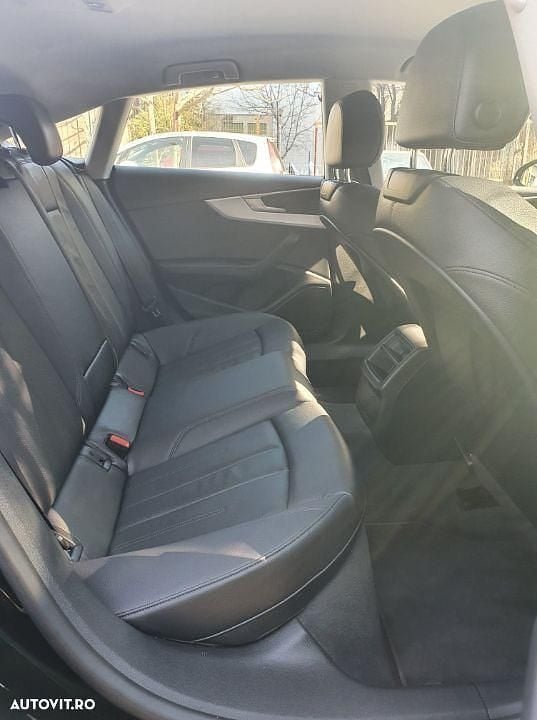 Second-hand Audi A5 190 CP (139 kW) 2017 Culoarenegru Berlinǎ