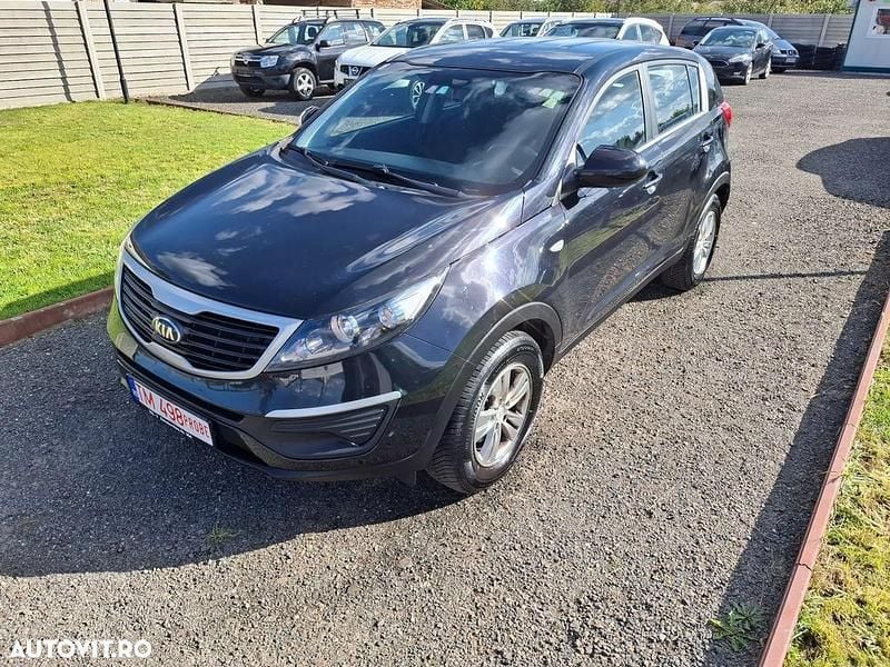 Culoarenegru Utilizat 2013 Kia Sportage Classic SUV | 7.000 EUR (Super Preț) - Imagine 1/4