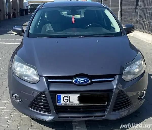Gri Utilizat 2011 Ford Focus Hatchback | 3.490 EUR (Preț OK) - Imagine 1/4