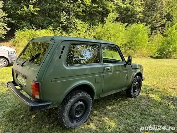 Utilizat 2005 Lada niva SUV | 2.390 EUR - Imagine 1/4