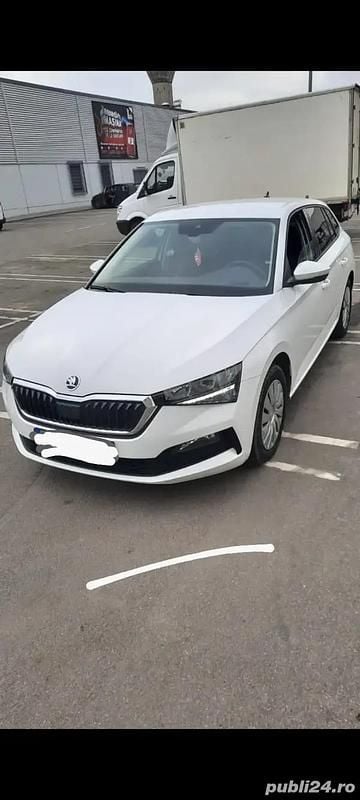 Second-hand 2021 Skoda Scala Hatchback | 11.200 EUR (Preț bun) - Imagine 1/4