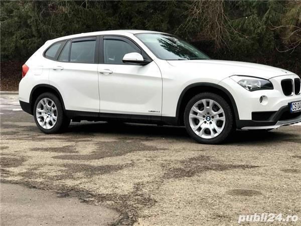 Alb Utilizat 2015 BMW X1 SUV | 12.900 EUR - Imagine 1/4