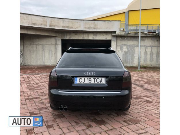 Second-hand Audi A4 131 CP (96 kW) 2003 Negru Break