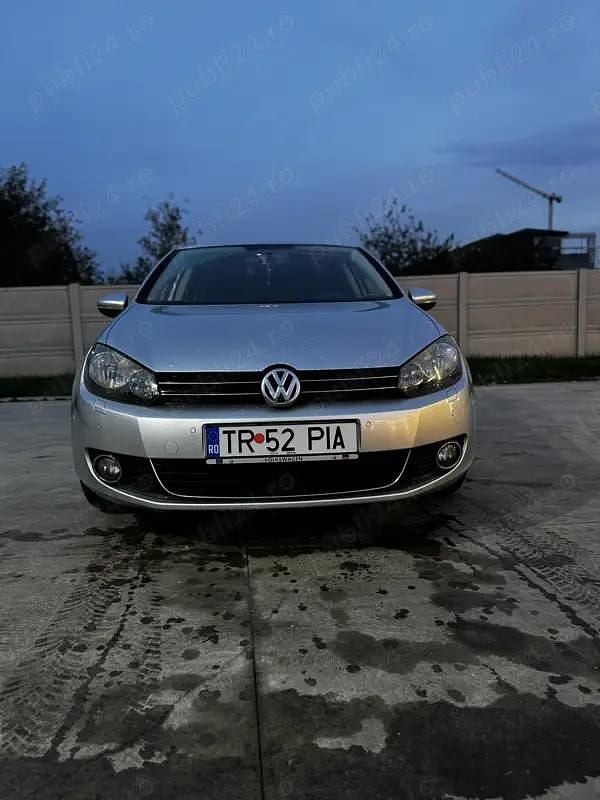 Gri Utilizat 2009 VW Golf VI Hatchback | 4.500 EUR (Preț OK) - Imagine 1/4