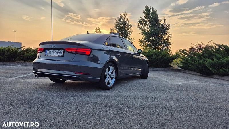 Second-hand Audi A3 Performance 184 CP (135 kW) 2018 Culoaregri Berlinǎ