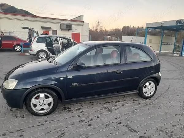 Utilizat 2003 Opel Corsa Berlinǎ | 400 EUR (Preț bun) - Imagine 1/4