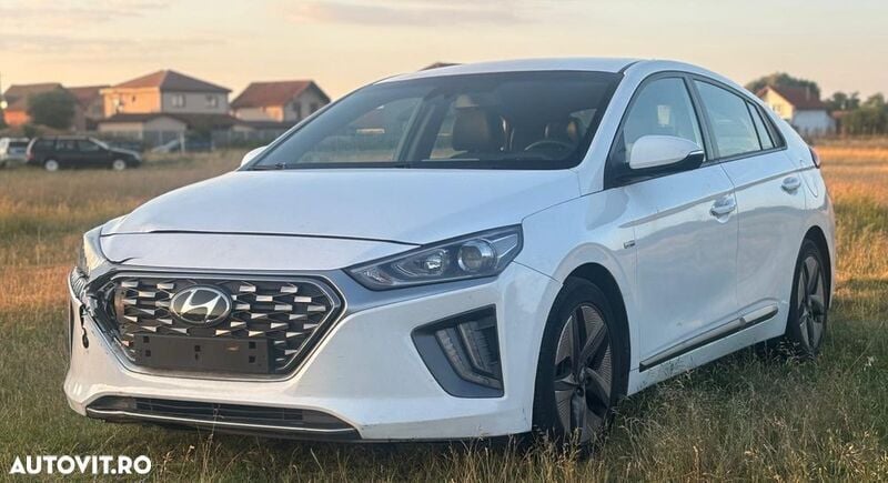 Alb Utilizat 2020 Hyundai Ioniq Berlinǎ | 7.850 EUR - Imagine 1/4