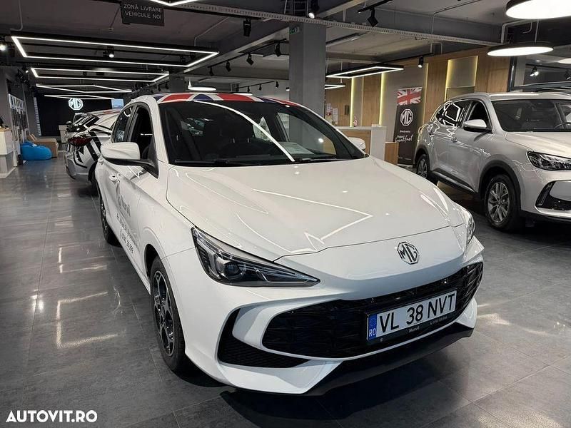 Second-hand MG MG3 194 CP (142 kW) 2024 Culoarealb Hatchback