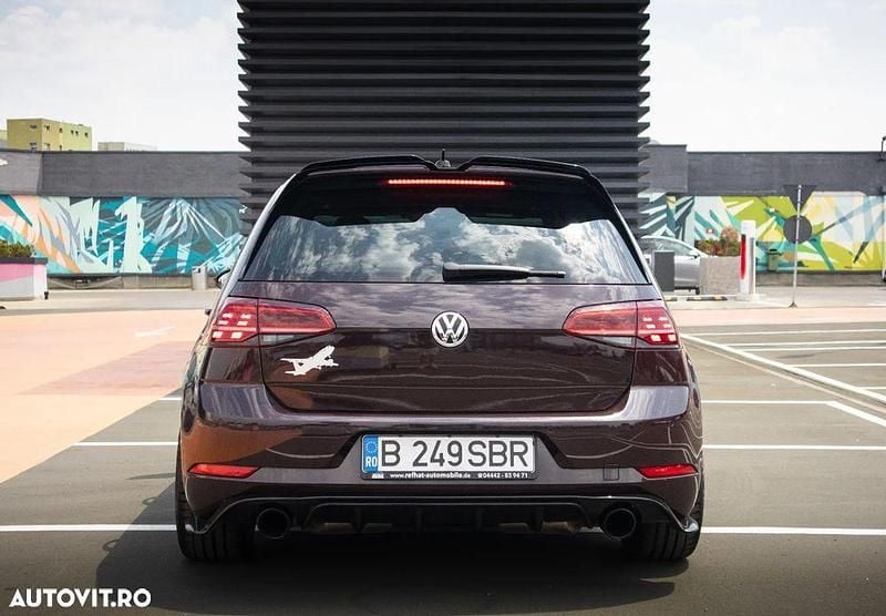 Culoarerosu Utilizat 2018 VW Golf VII GTI Hatchback | 20.500 EUR (Preț OK) - Imagine 1/4
